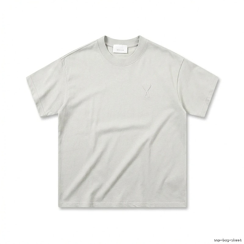 AMI Three-dimensional LOGO Simple White T-shirt