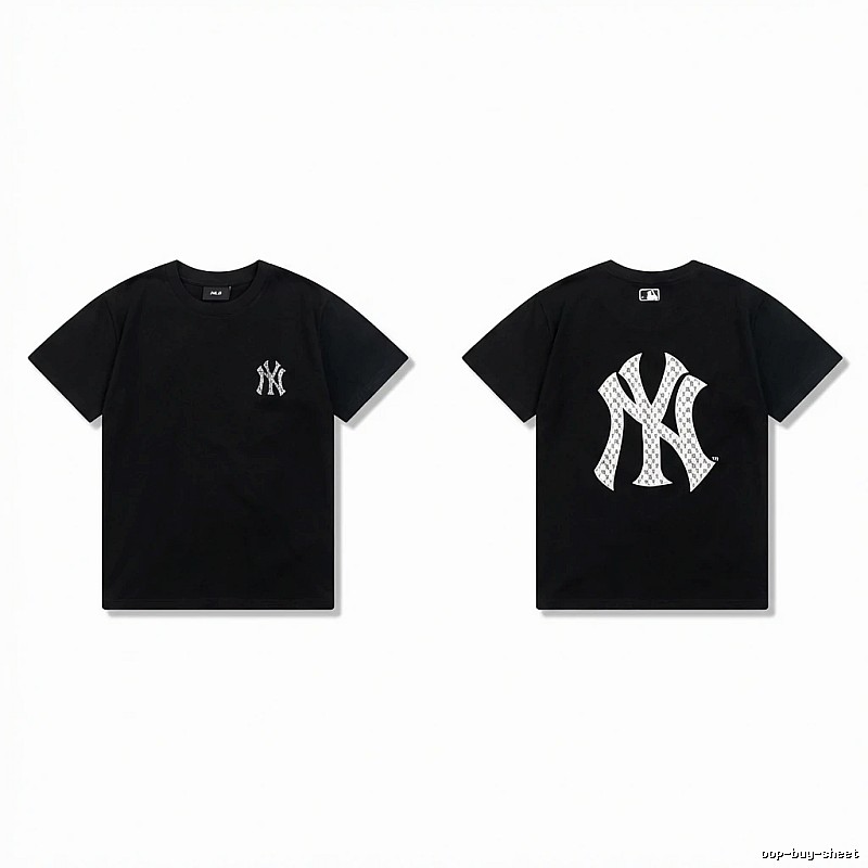 Classic black T-shirt of MLB