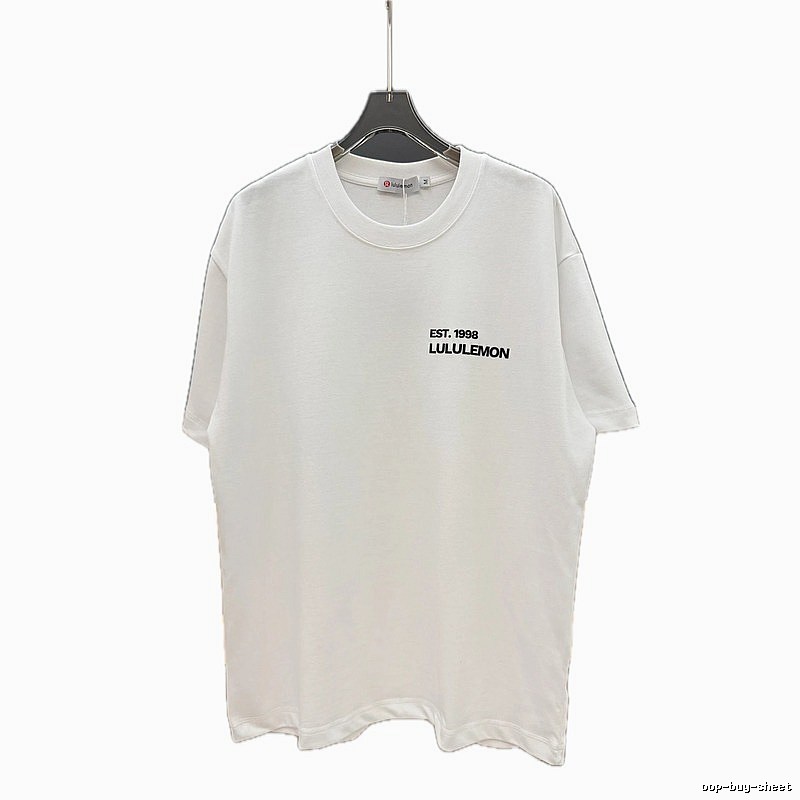 lululemon minimalist style printed white short-sleeve T-shirt