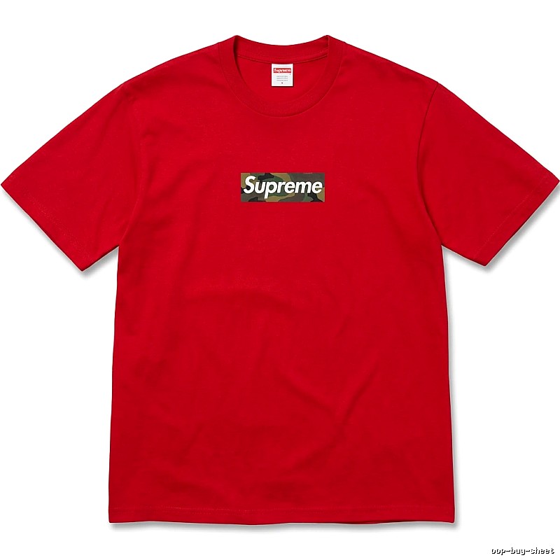 Supreme camouflage-style red T-shirt
