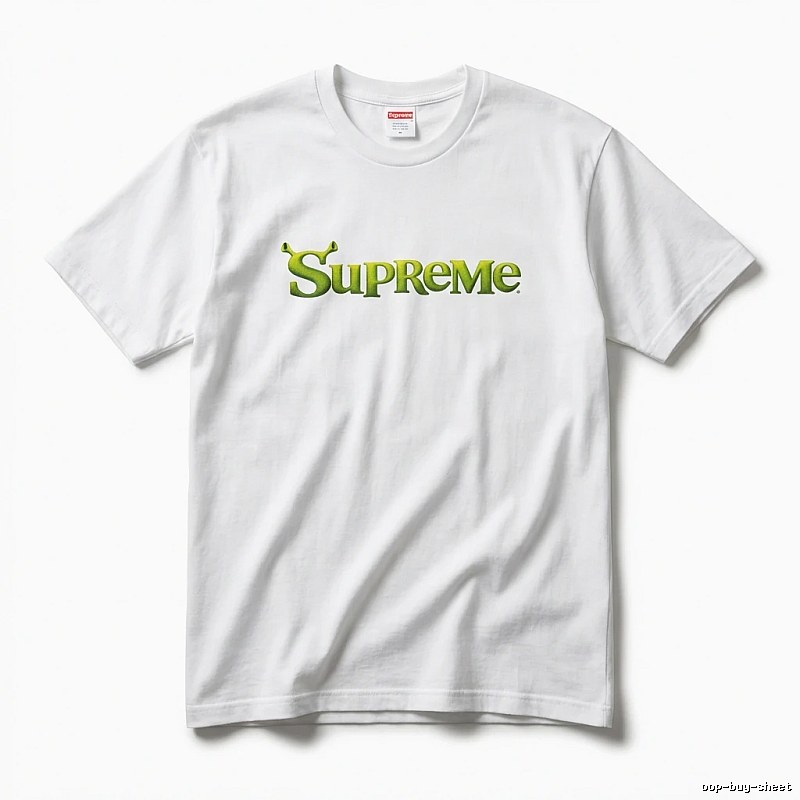 Supreme-printed trendy and cool white T-shirt